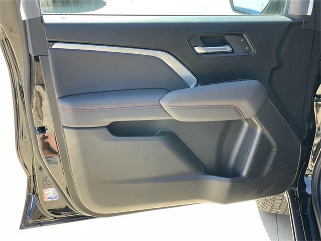 new 2025 Chevrolet Colorado car, priced at $45,139