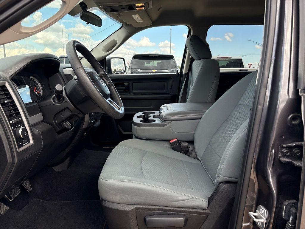 used 2019 Ram 1500 Classic car, priced at $22,395