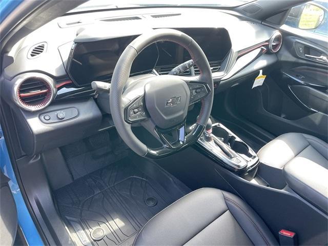 new 2025 Chevrolet Trax car, priced at $26,655