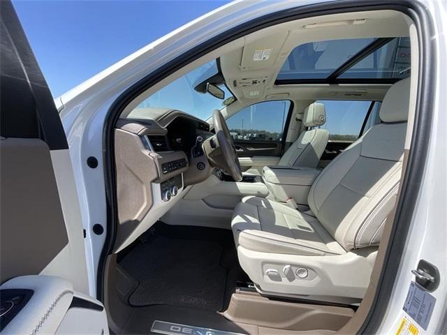 used 2022 GMC Yukon car, priced at $45,925