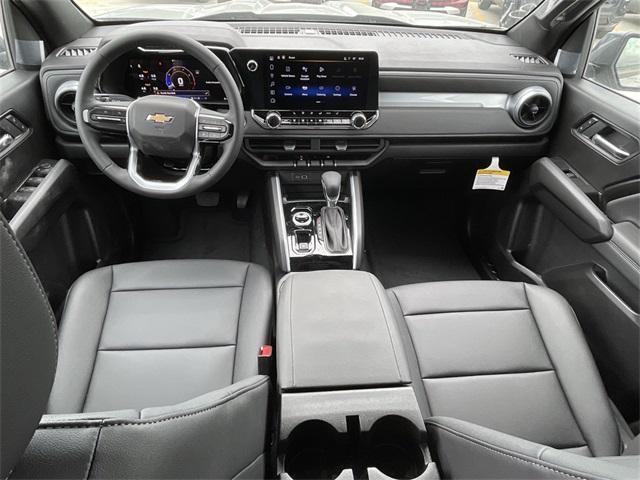new 2025 Chevrolet Colorado car, priced at $43,017