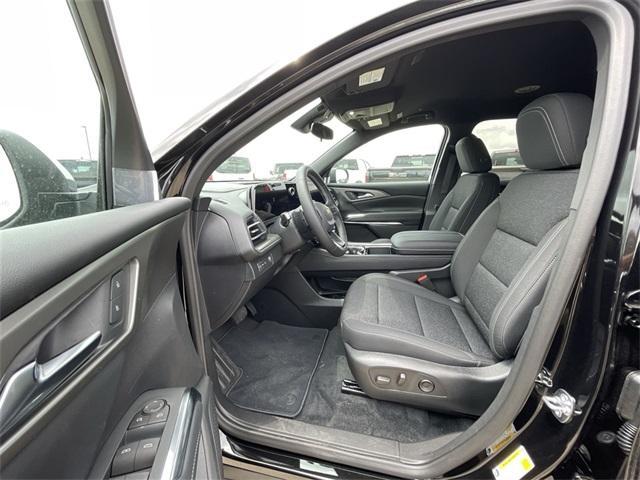 new 2025 Chevrolet Traverse car, priced at $42,994
