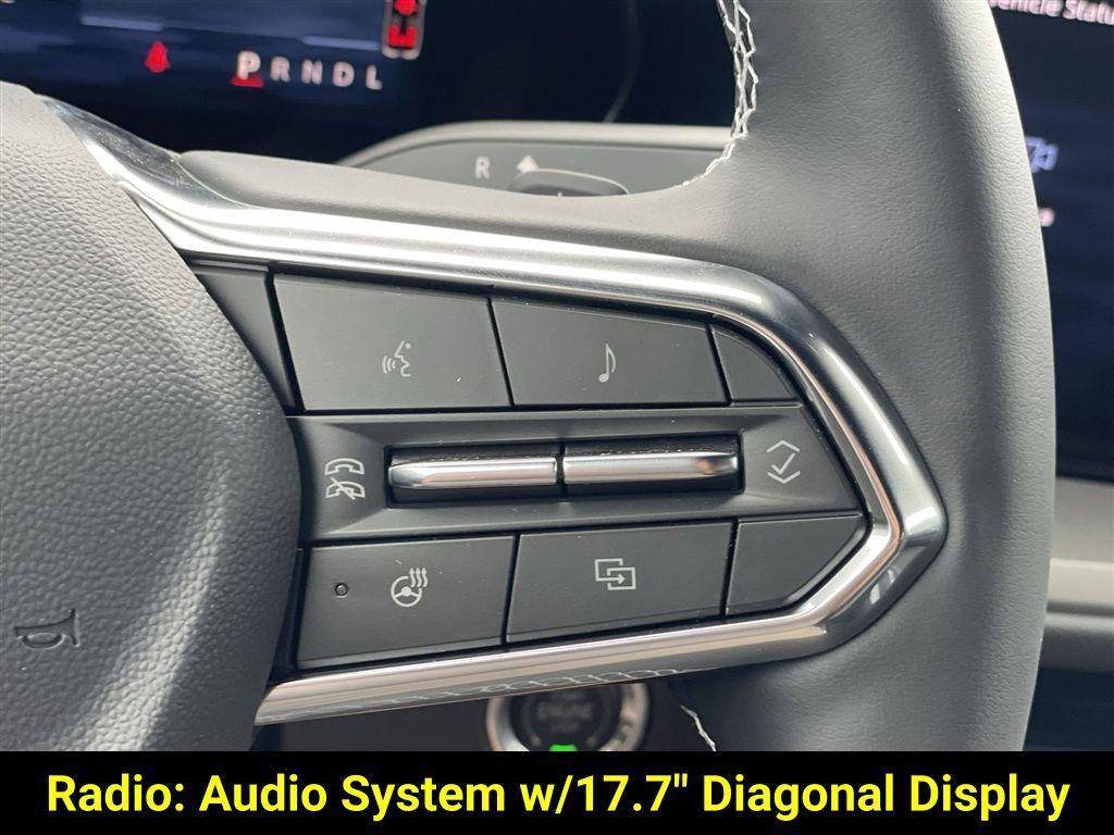 new 2025 Chevrolet Traverse car, priced at $38,494