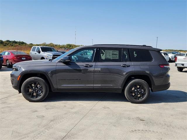 new 2025 Jeep Grand Cherokee L car, priced at $42,977