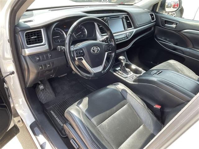 used 2017 Toyota Highlander Hybrid car, priced at $20,000