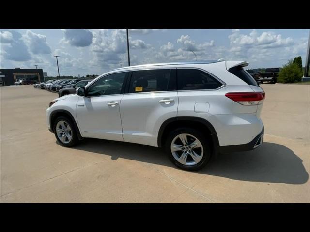 used 2017 Toyota Highlander Hybrid car, priced at $20,000