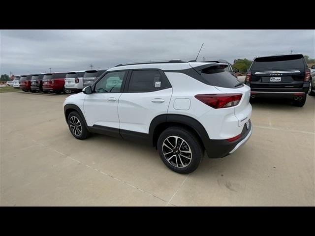 new 2025 Chevrolet TrailBlazer car, priced at $24,740