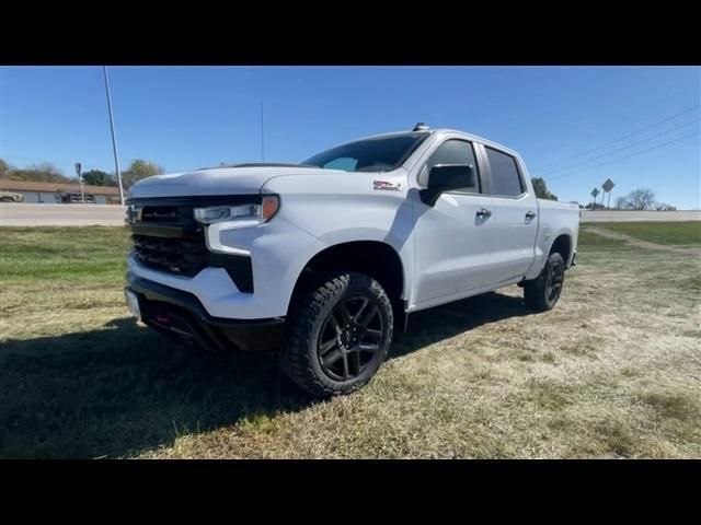 new 2025 Chevrolet Silverado 1500 car, priced at $56,915