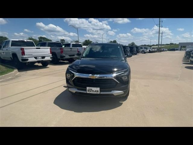 new 2025 Chevrolet TrailBlazer car, priced at $26,255