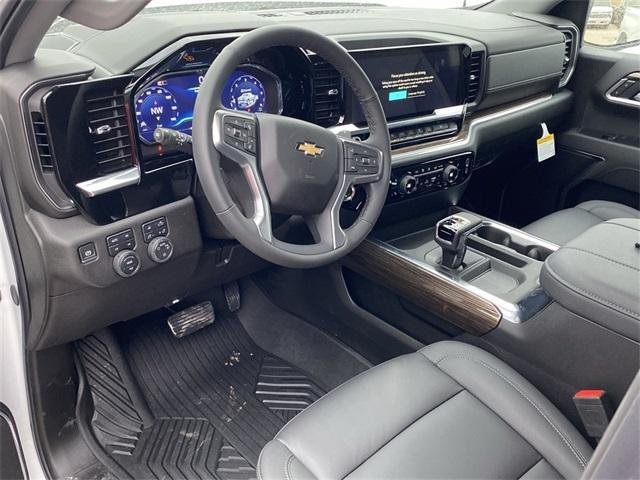 new 2025 Chevrolet Silverado 1500 car, priced at $50,643