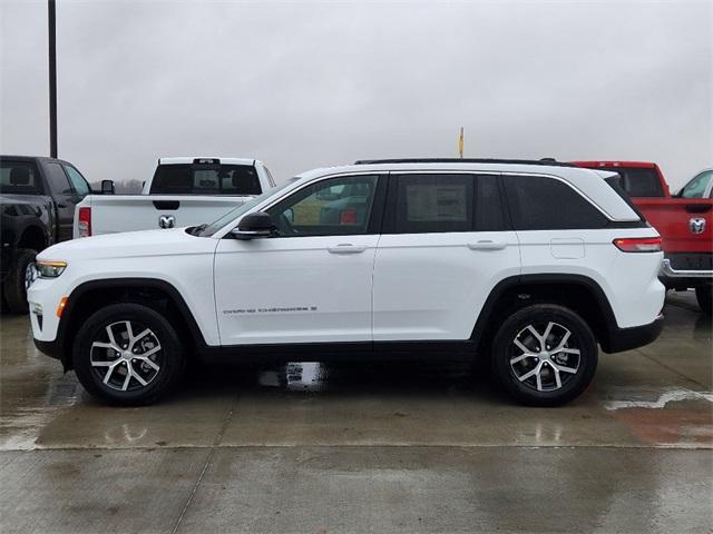 new 2025 Jeep Grand Cherokee car, priced at $40,582