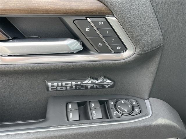 new 2025 Chevrolet Silverado 1500 car, priced at $62,145