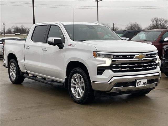 used 2022 Chevrolet Silverado 1500 car, priced at $45,185