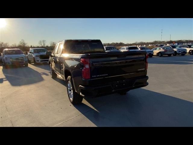 new 2025 Chevrolet Silverado 1500 car, priced at $42,738