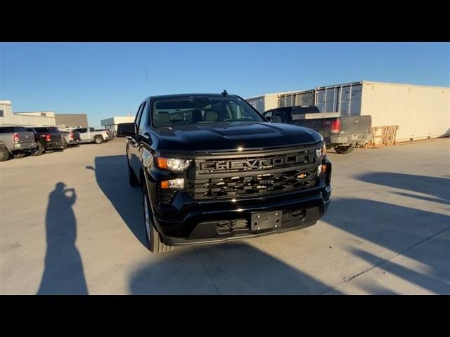 new 2025 Chevrolet Silverado 1500 car, priced at $42,738