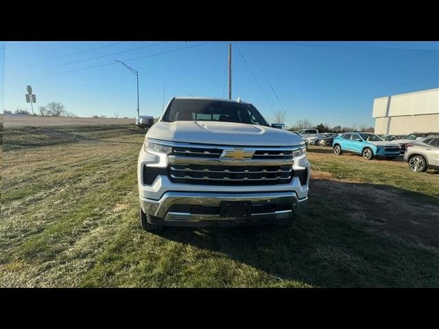 new 2025 Chevrolet Silverado 1500 car, priced at $61,927