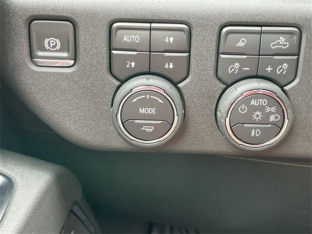 new 2025 Chevrolet Silverado 1500 car, priced at $58,701