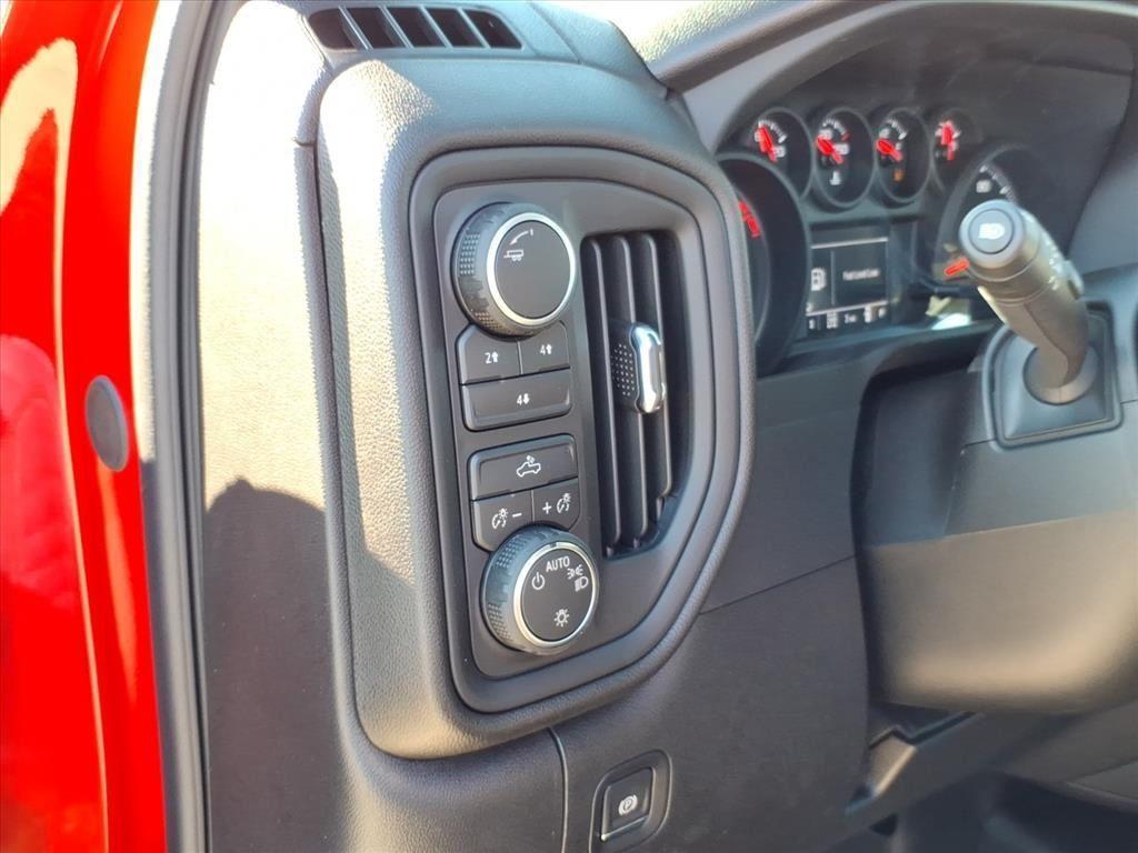 new 2026 Chevrolet Silverado 3500 car, priced at $50,224