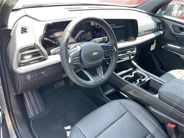 new 2025 Chevrolet Traverse car, priced at $43,195