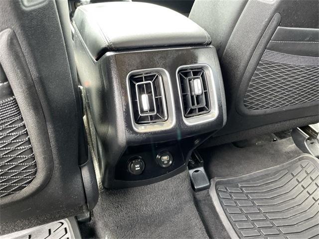used 2022 Kia Sorento car, priced at $24,997