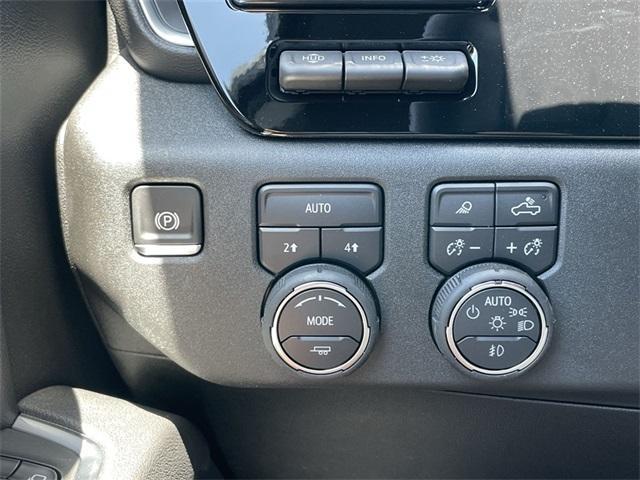 new 2025 Chevrolet Silverado 1500 car, priced at $58,628