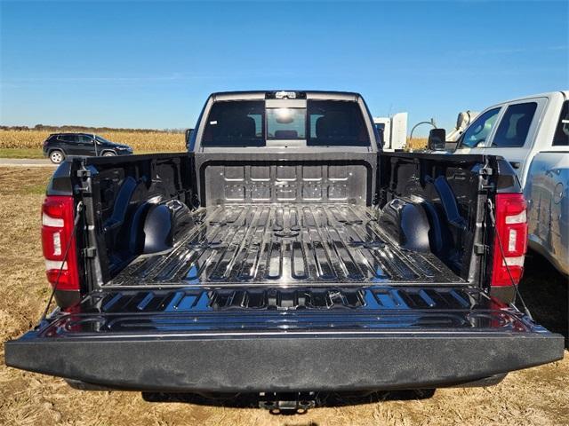 new 2024 Ram 3500 car, priced at $61,972