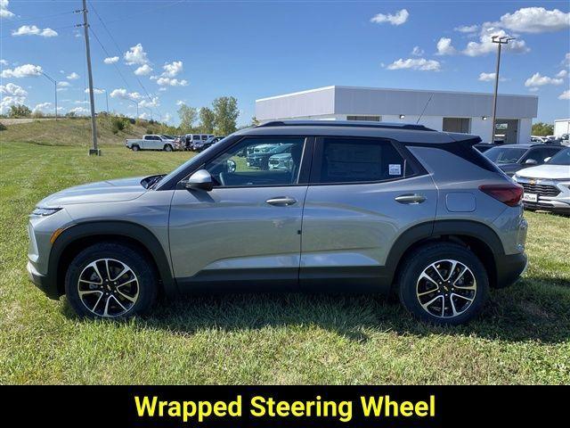 new 2025 Chevrolet TrailBlazer car, priced at $24,987