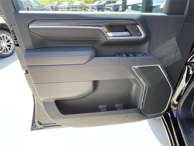 new 2025 Chevrolet Silverado 2500 car, priced at $60,884