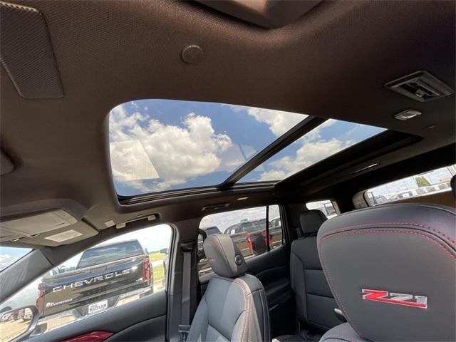new 2025 Chevrolet Traverse car, priced at $56,354