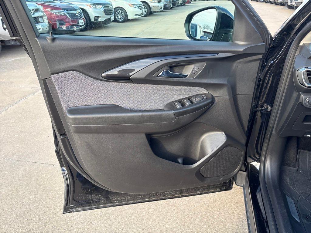 used 2023 Chevrolet TrailBlazer car, priced at $20,000