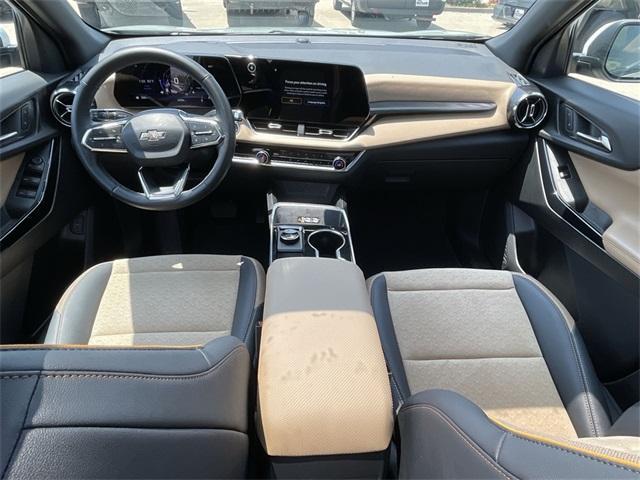 new 2025 Chevrolet Equinox car, priced at $33,196
