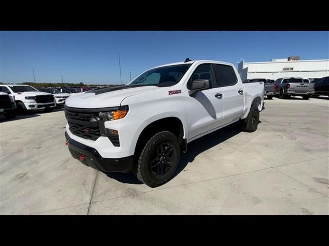 new 2025 Chevrolet Silverado 1500 car, priced at $44,241