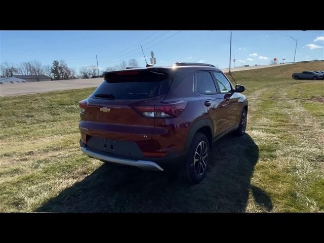 new 2025 Chevrolet TrailBlazer car, priced at $27,048