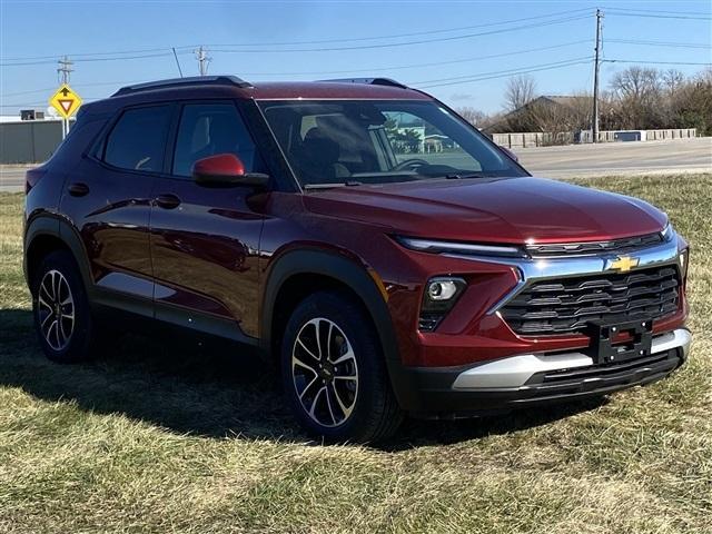 new 2025 Chevrolet TrailBlazer car, priced at $27,048