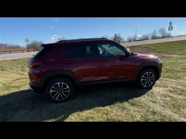 new 2025 Chevrolet TrailBlazer car, priced at $27,048