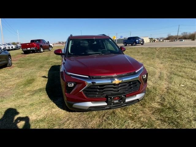 new 2025 Chevrolet TrailBlazer car, priced at $27,048