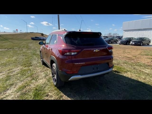 new 2025 Chevrolet TrailBlazer car, priced at $27,048