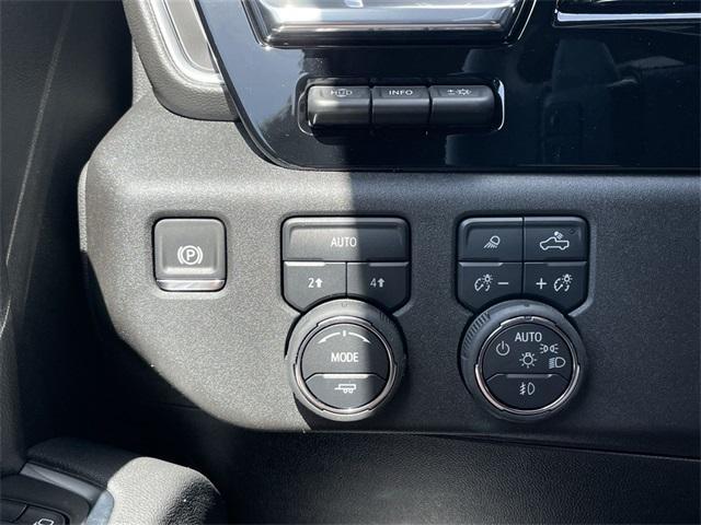 new 2025 Chevrolet Silverado 1500 car, priced at $62,013