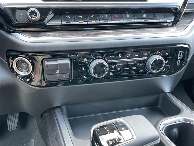 new 2025 Chevrolet Silverado 1500 car, priced at $62,013