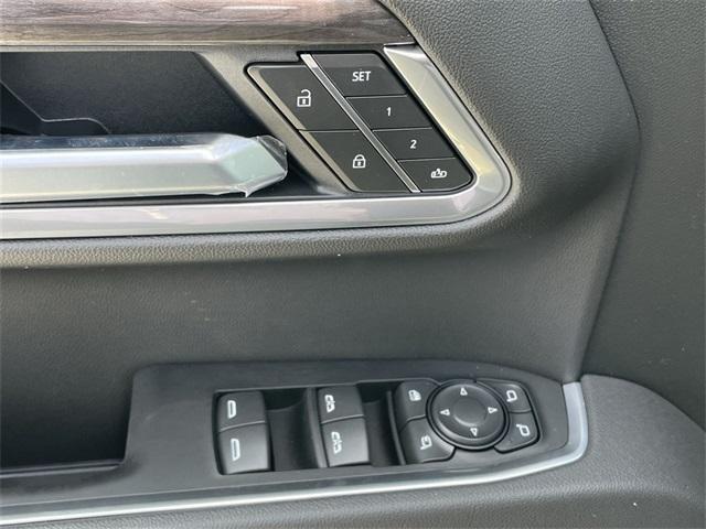 new 2025 Chevrolet Silverado 1500 car, priced at $62,013