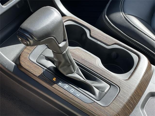 used 2020 GMC Canyon car, priced at $30,178