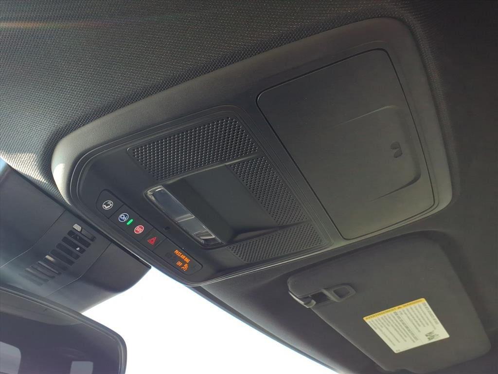 new 2026 Chevrolet Traverse car, priced at $40,880