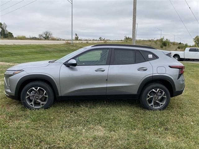 new 2025 Chevrolet Trax car, priced at $24,985