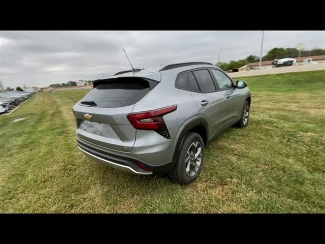 new 2025 Chevrolet Trax car, priced at $24,985