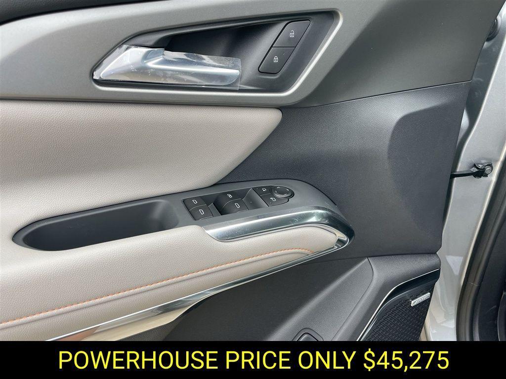 new 2026 Chevrolet Traverse car, priced at $45,275