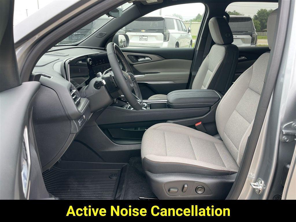 new 2026 Chevrolet Traverse car, priced at $46,175