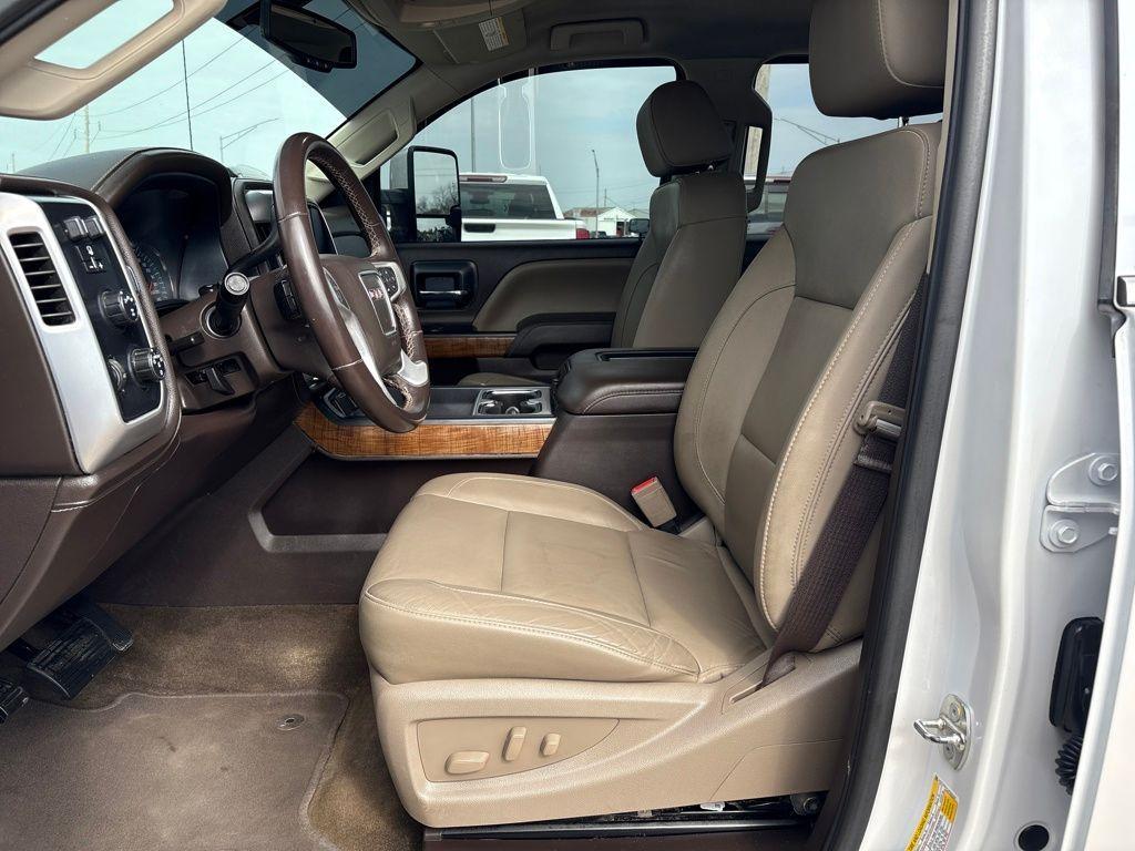 used 2018 GMC Sierra 2500 car, priced at $45,868