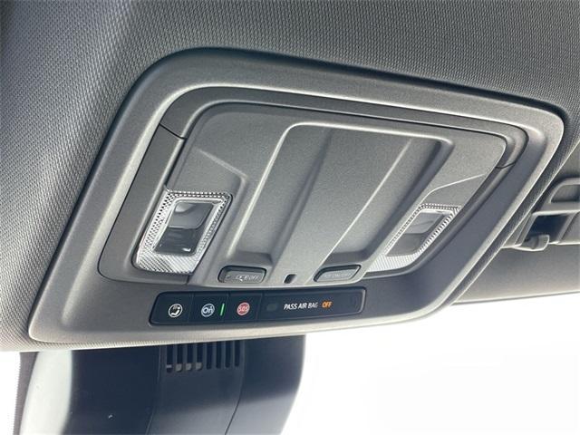 new 2025 Chevrolet Silverado 1500 car, priced at $39,152