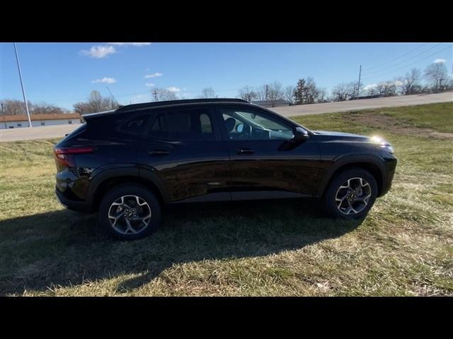 new 2025 Chevrolet Trax car, priced at $24,088