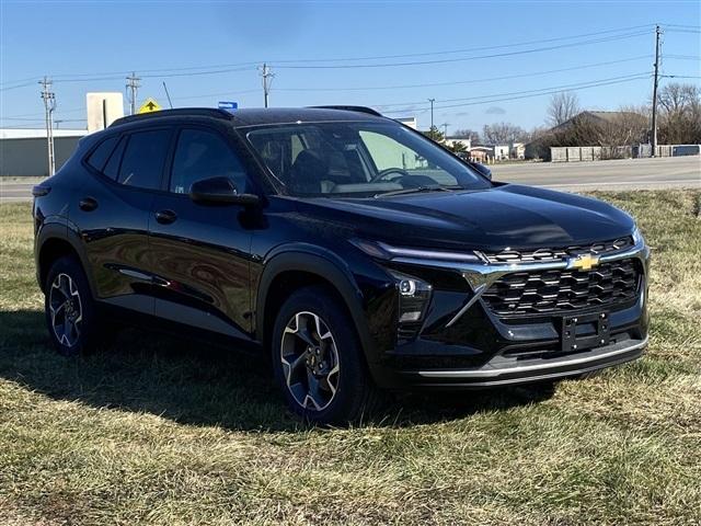 new 2025 Chevrolet Trax car, priced at $24,088